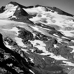 La Grande Aiguille Rousse et le glacier des sources de l'Isère