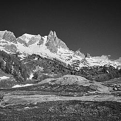 Pointe des Cerces, Chalets Laval