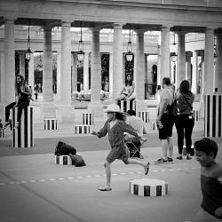Mouvement, Palais Royal, Paris