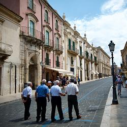 Les Daltons. Palazzolo Acreide, Sicile